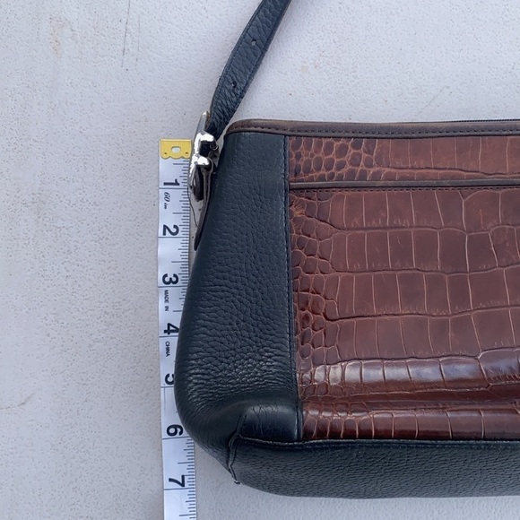 Brighton Vintage Croc Embossed Brown Leather Shoulder Bag - Picture 6 of 14